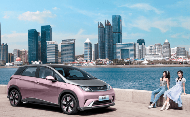 �ȁ��Ϻ������N��20�f������Ů܇��������