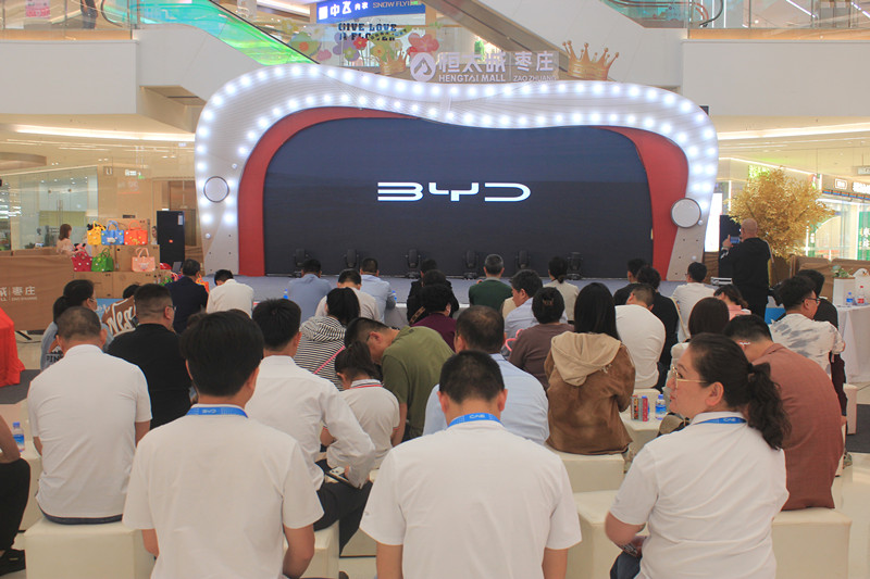 ���t�I(l��ng)����������������f�ȁ��Ϻ���W(w��ng)�Ŀ��ذ�܇�ͼ��w����